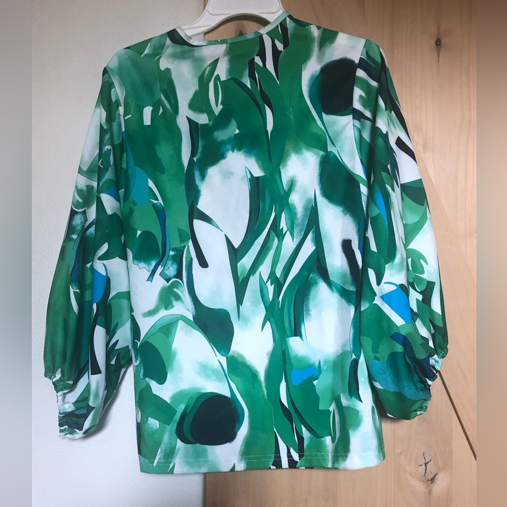 Floral lantern sleeve blouse - Picture 6 of 9
